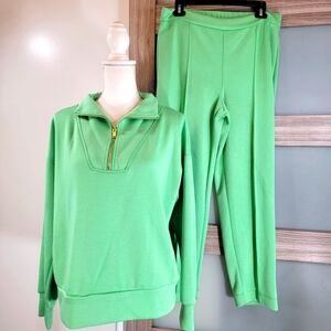NEW ELIE TAHARI Pants and Sweatshirt Medium Green